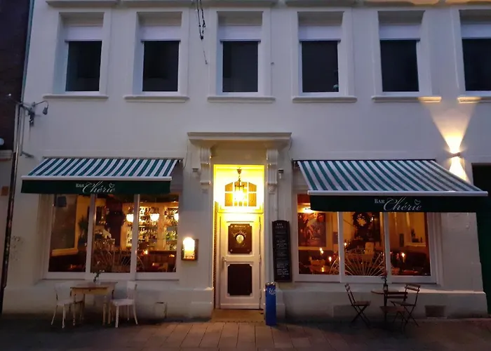 Victoria Altstadt Suites Aparthotel 3*