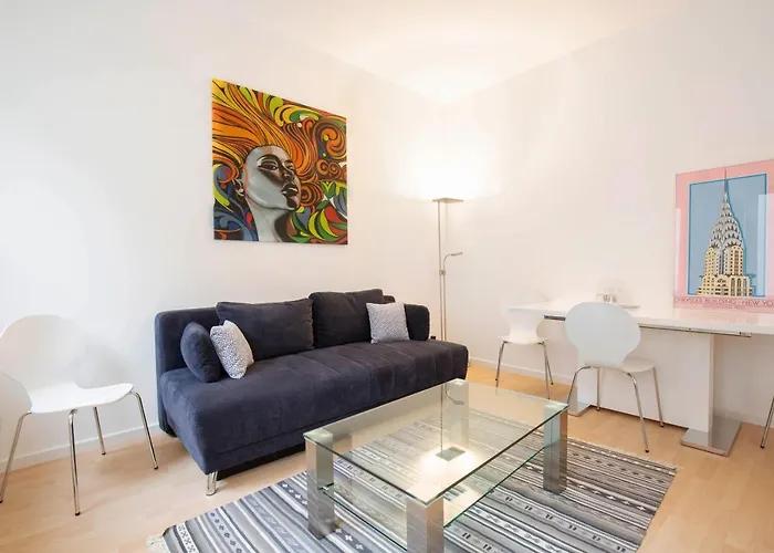 Victoria Altstadt Suites 3*