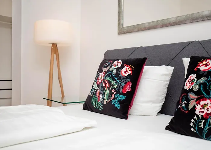 Victoria Altstadt Suites アパートホテル 3*